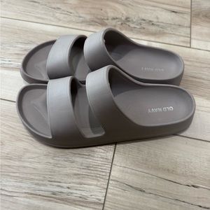 Old navy slides